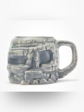 NIB Disney Peter Pan Skull Rock Mug (Stoneware 25oz) plus a free gift